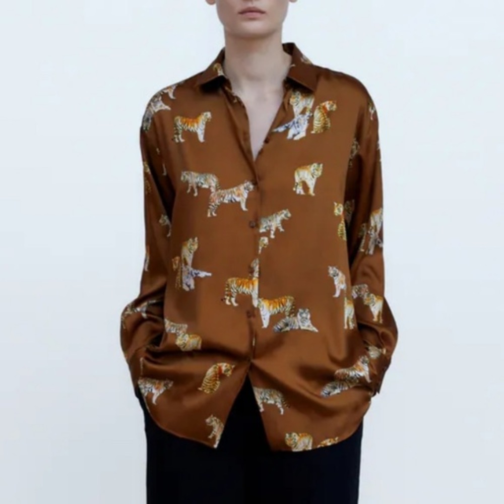 Zara Women’s brown Oversized Tiger prints shirt